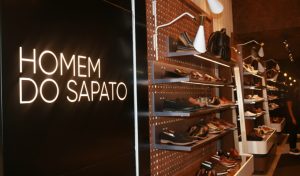 Homem Do Sapato 74