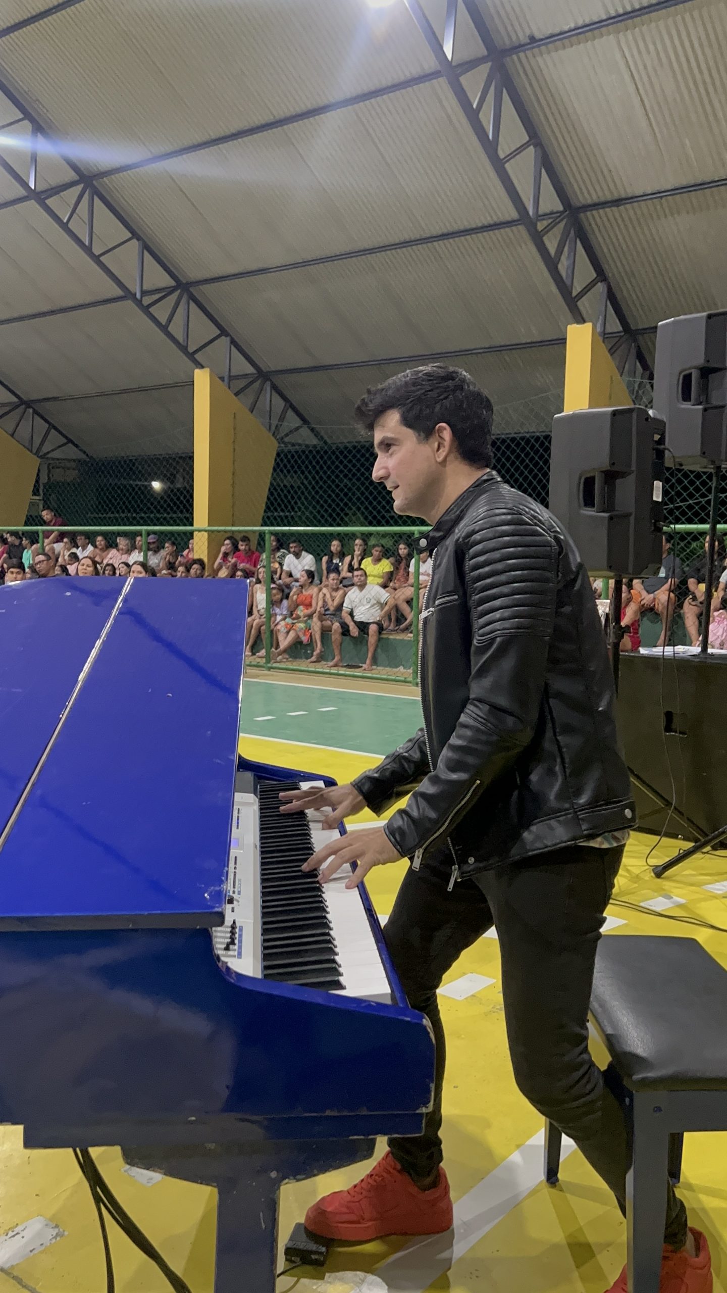 Paulo Rodrigo Pianista realiza um show marcante em Fortim