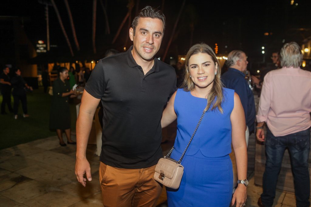 Italo E Ticiana Ximenes