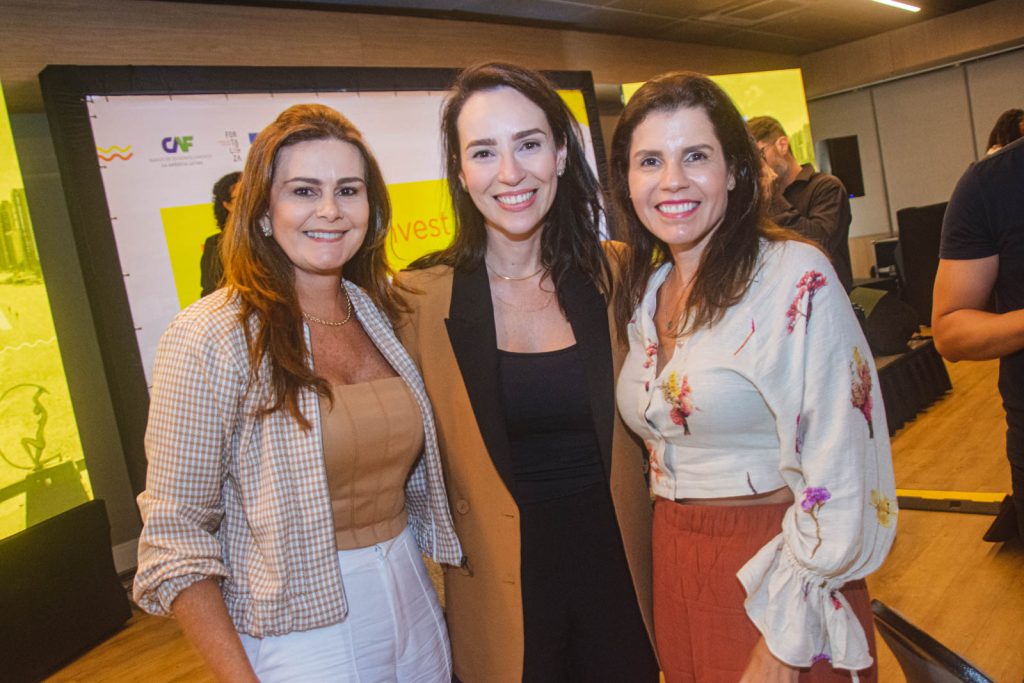 Ivana Bezerra, Luciana Lobo E Claudia Diniz