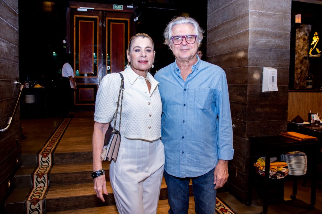 Izabel E Osler Machado