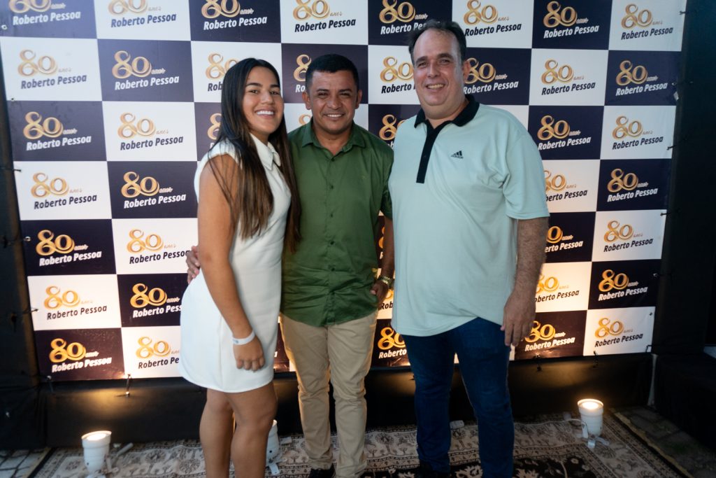 Jessiane Alves, Romualdo Bezerra E Rodrigo Mota