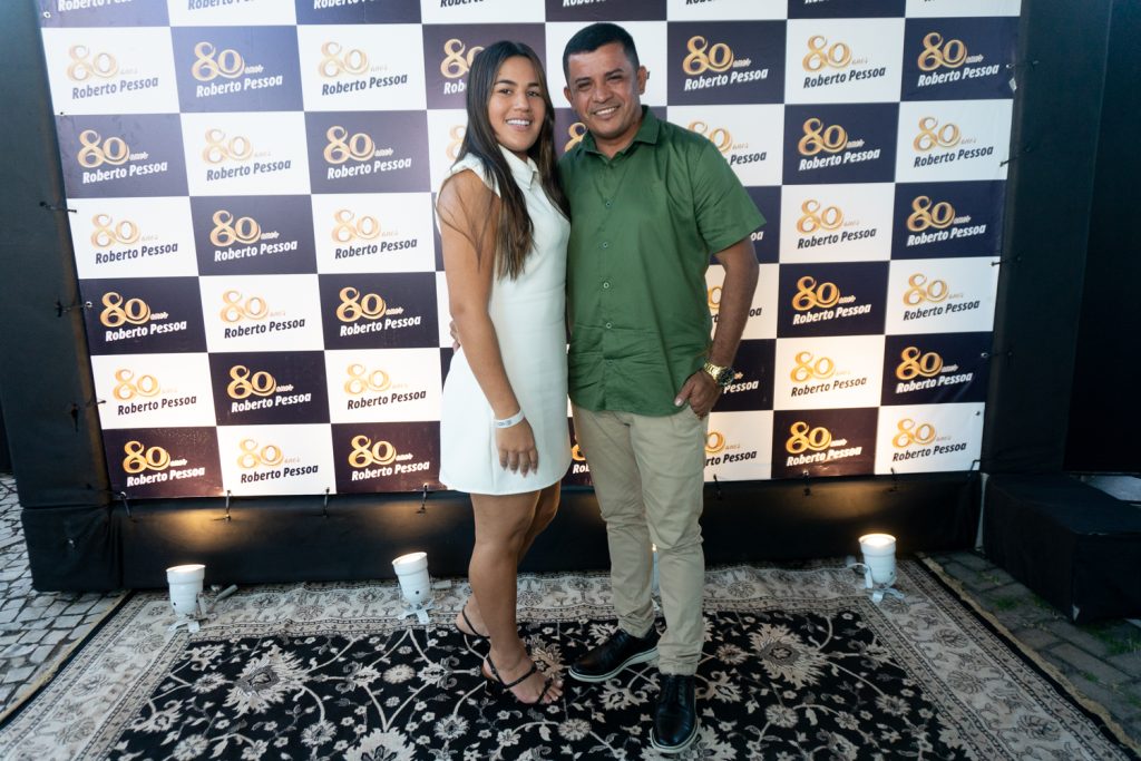 Jessiane Alvs E Romualdo Bezerra (2)