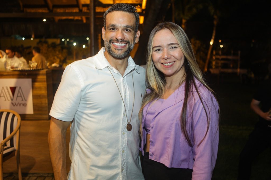 Joao Luis E Ticiana Ferreira Alves