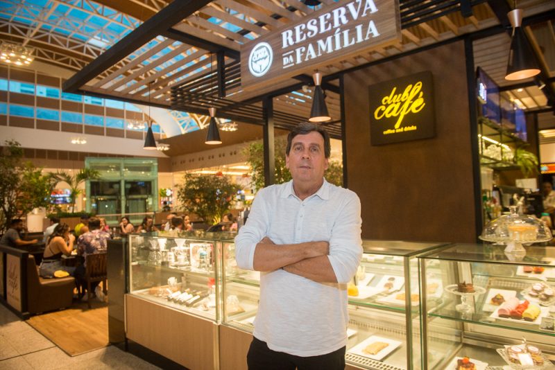 Bebida mais amada do Brasil - Cafeteria Club Café promove comemoração em alusão ao Dia do Café no RioMar Fortaleza