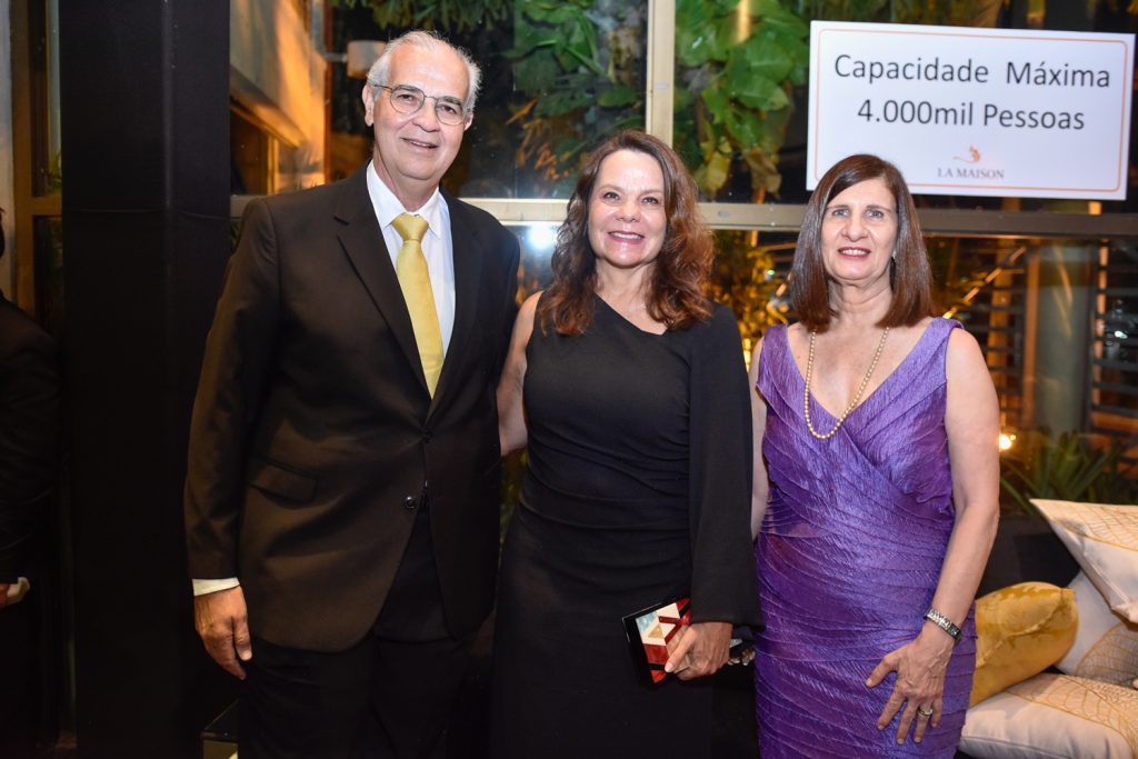 José E Ana Do Egito, Elizabeth Daher