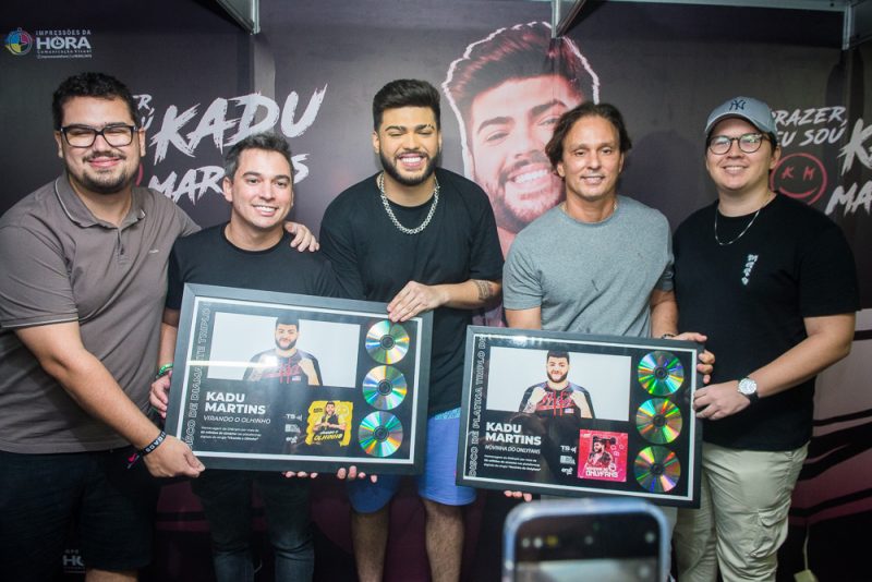 Prazer, Eu sou Kadu Martins - Kadu Martins faz o Colosso ferver com a gravação do seu primeiro DVD