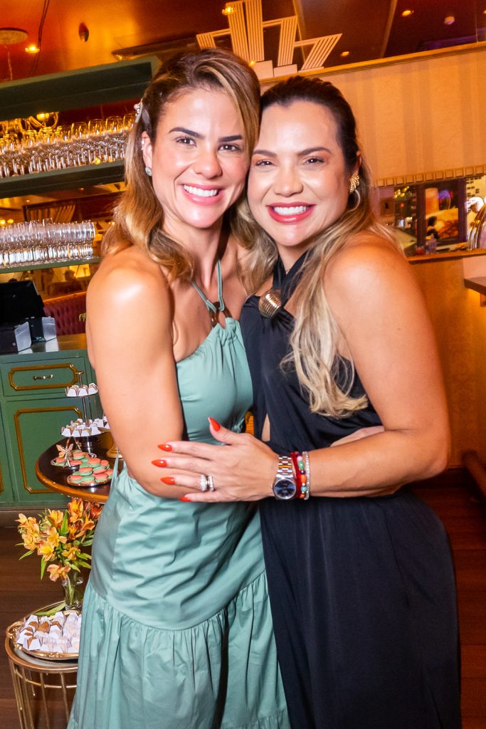 Juliana Roma E Risangela Lima