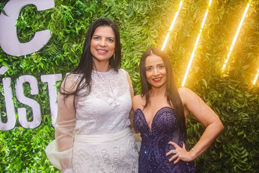 Karina Frota E Dana Nunes