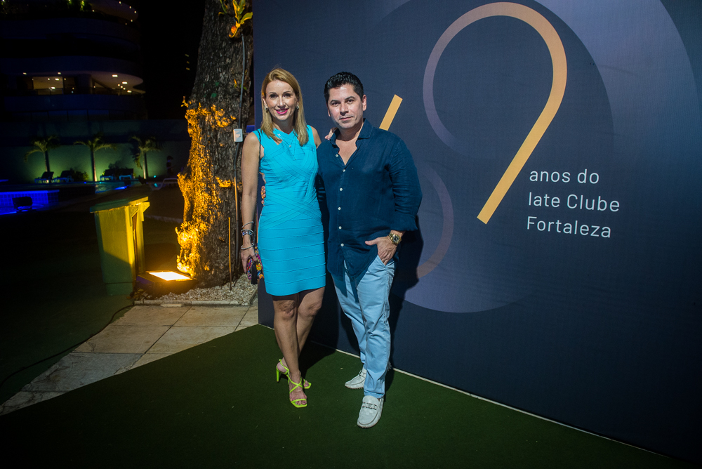 Karine Karynedeuttenmiller E Pompeu Vasconcelos (1)