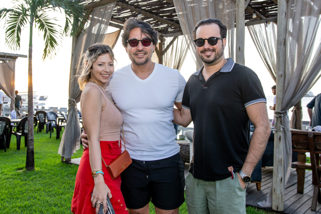 Karla Aguia, Rodrigo Porto E Luiz Vidal