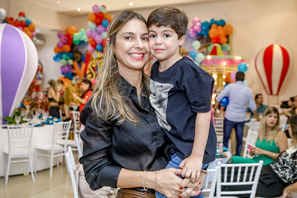 Kelly E Pedro Parente