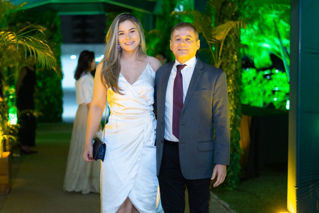 Larissa E Firmo Camurça (2)