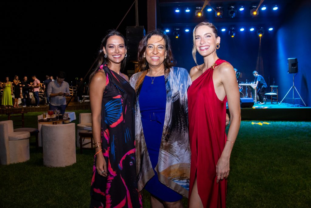 Laura Saldanha Lira, Niura Guimarães E Dani Gondim (5)