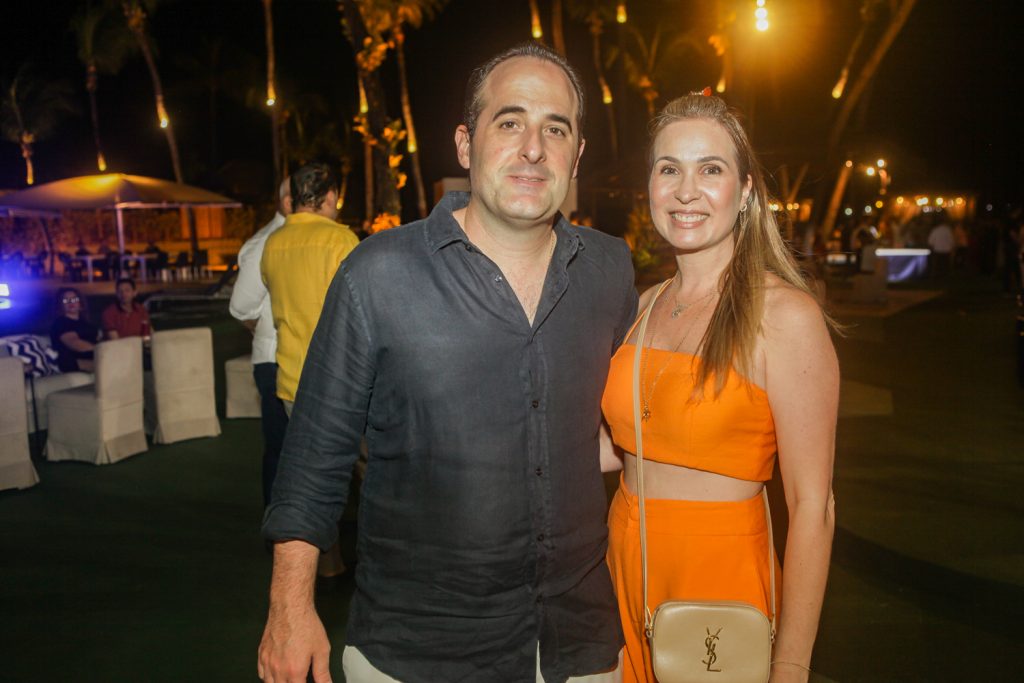 Leonardo E Fabia Carneiro