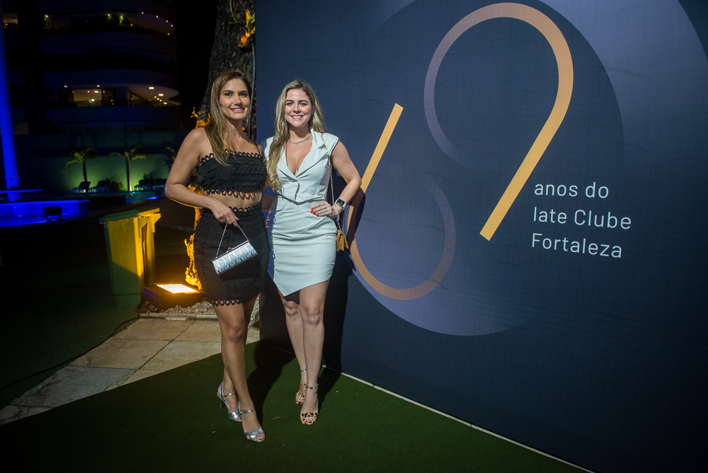 Lisi Araújo E Tatiane Medeiros