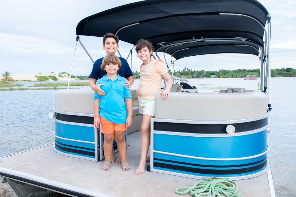 Lucas E Leozinho Albuquerque, Vitoria Ferreira (4)