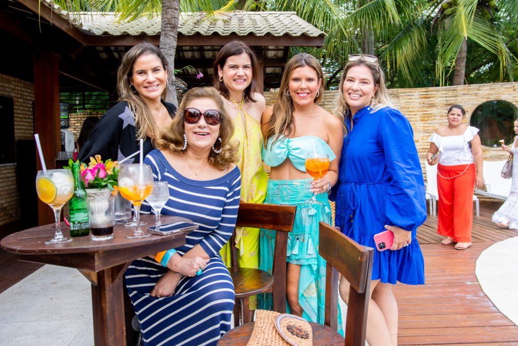 Luciana Borges, Ticiana Brígido, Jória Araripe, Marina Albuquerque E Ana Claudia Aguiar (3)
