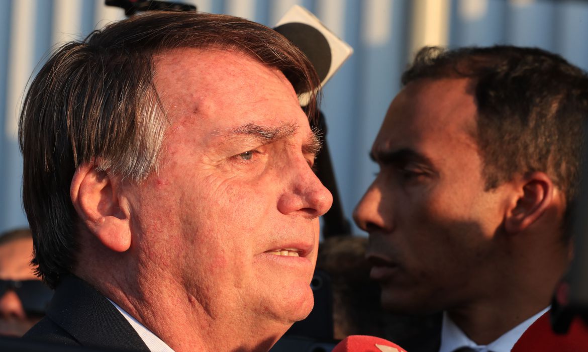 PGR esclarece pedido de dados sobre seguidores de Bolsonaro