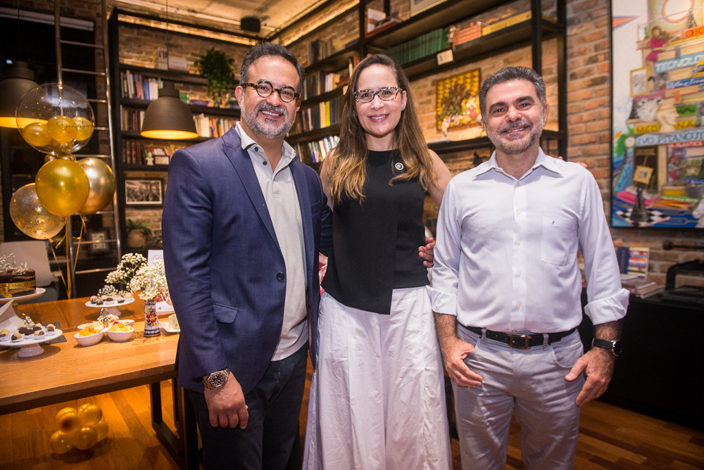 Márcio, Manoela Crisóstomo E Isaac Furtado (2)