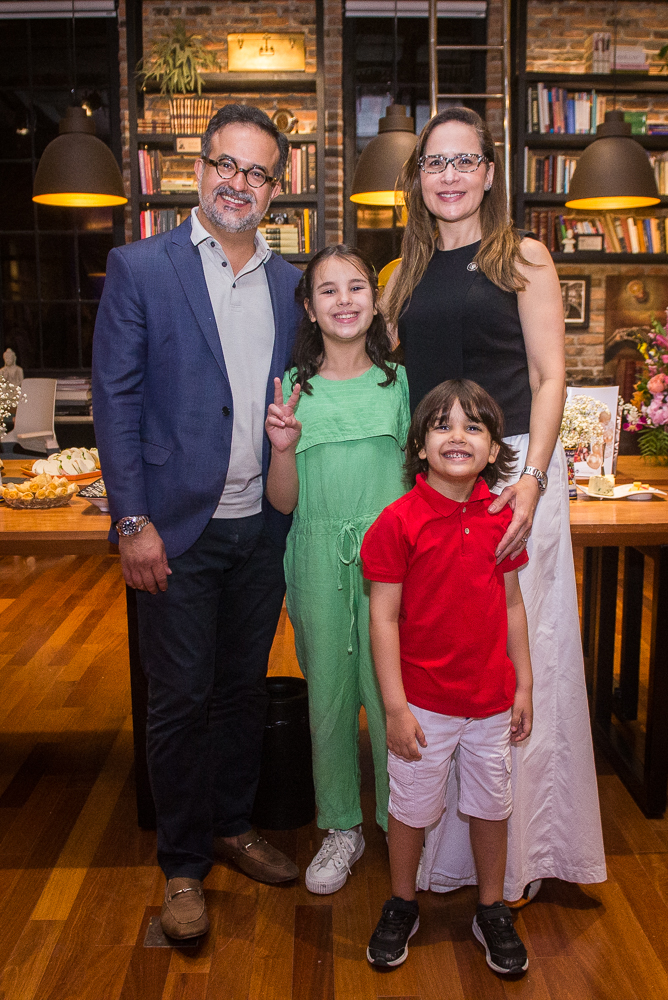 Márcio, Marina, Enzo E Manoela Crisóstomo (5)