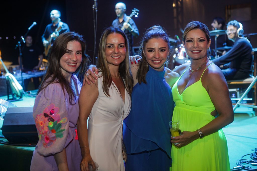 Maria Clara Dalolio, Raquel Benevides, Daniele Peixoto E Tatiana Luna