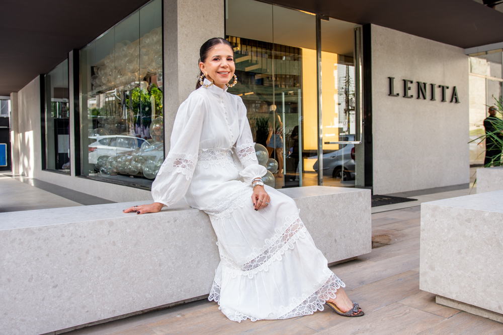 Maria Lúcia Negrão dá dicas de looks para usar nas festas de fim de ano