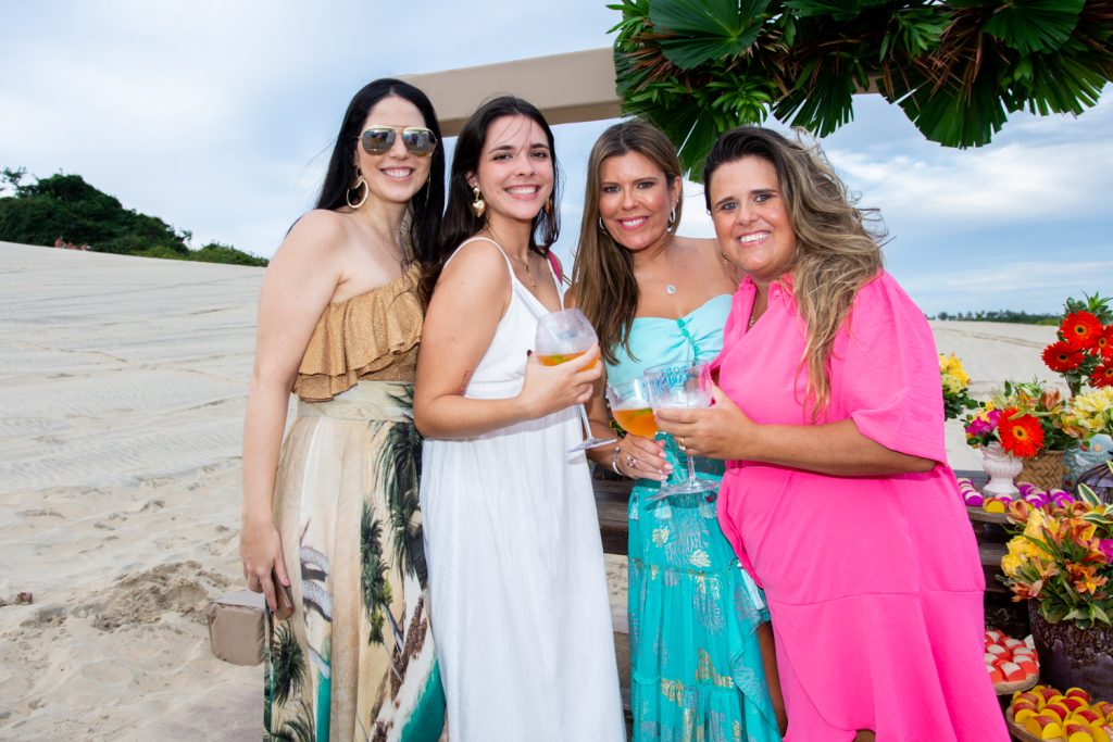 Maritza Bastos, Lia Bastos, Marina Albuquerque E Camila Bastos (2)