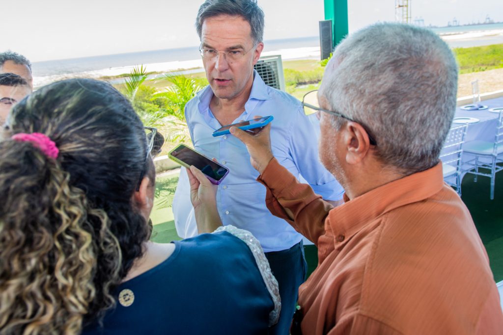Mark Rutte E Marcelo Cabral