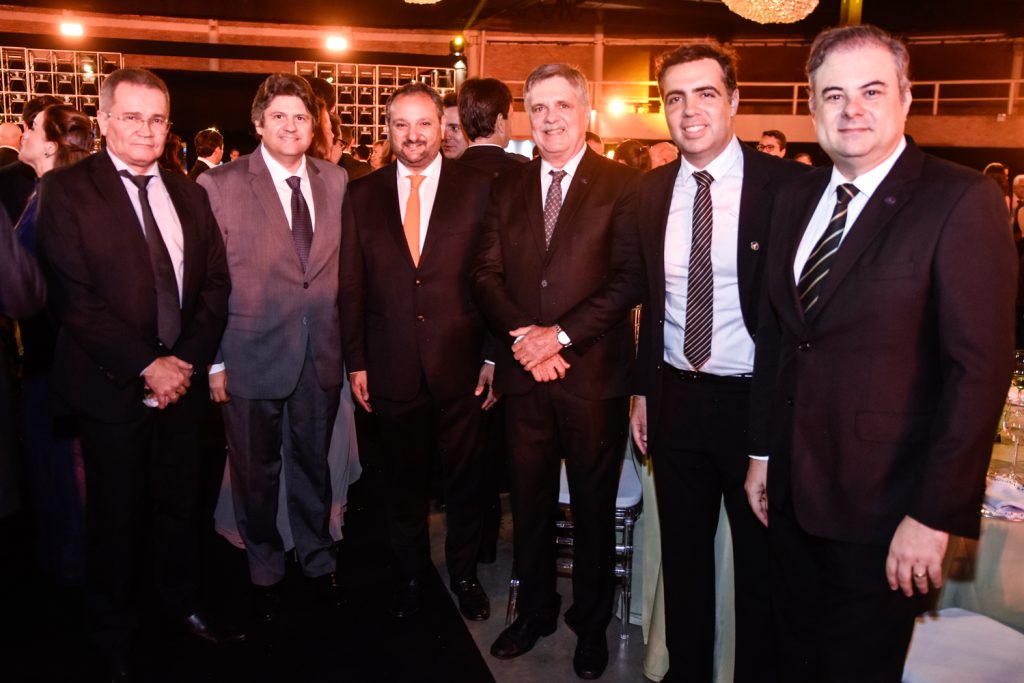 Medelha Da Ordem Do Mérito Industrial (14)