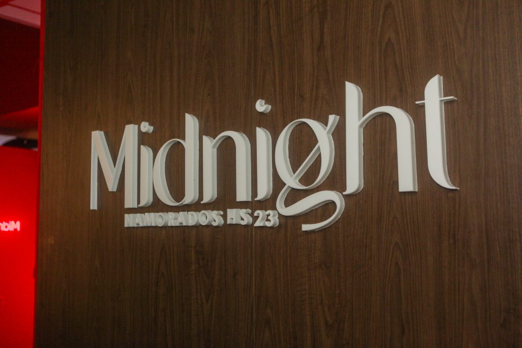 Midnight (5)