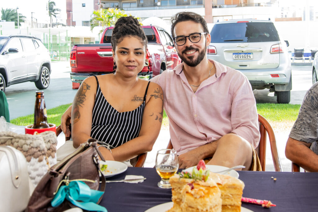 Nataly Pires E Dário Oliveira