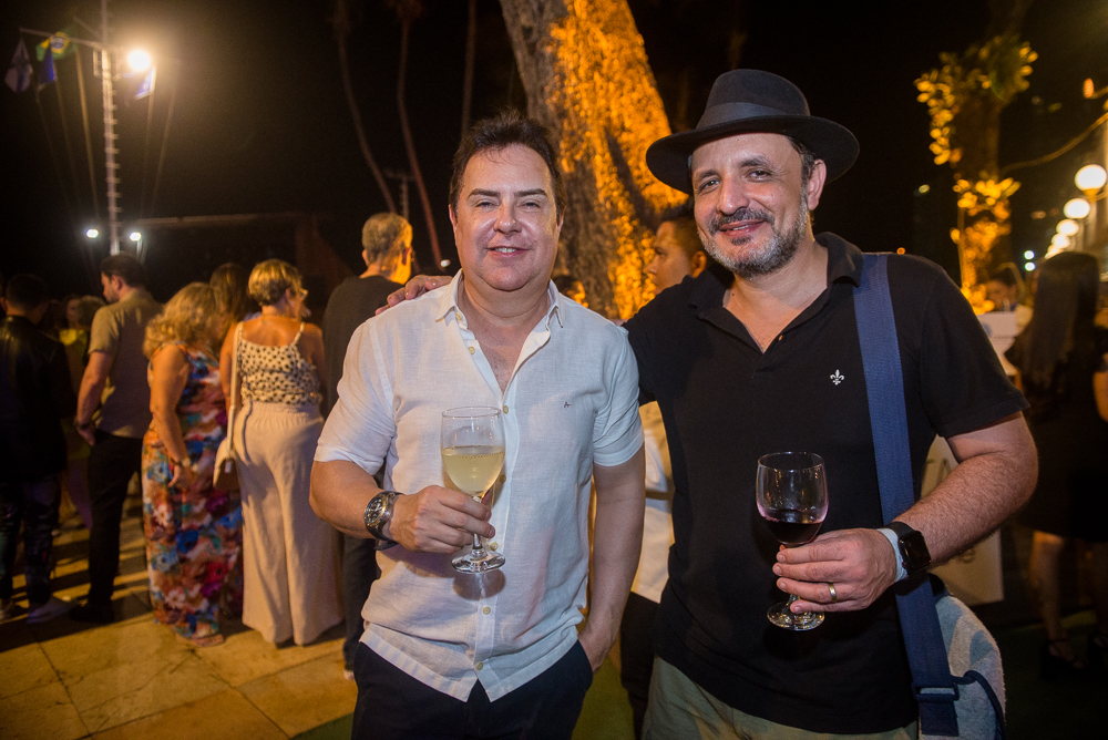 Osmir Pelegrine E Renan Lacerda