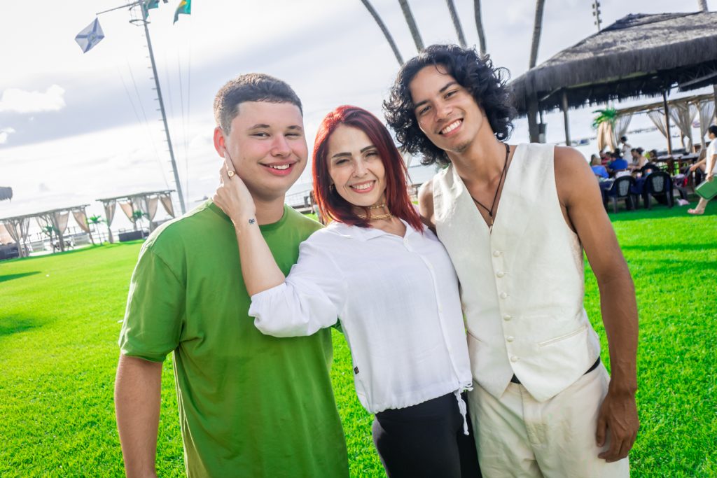 Paulo, Larissa E Pedro Parente (3)