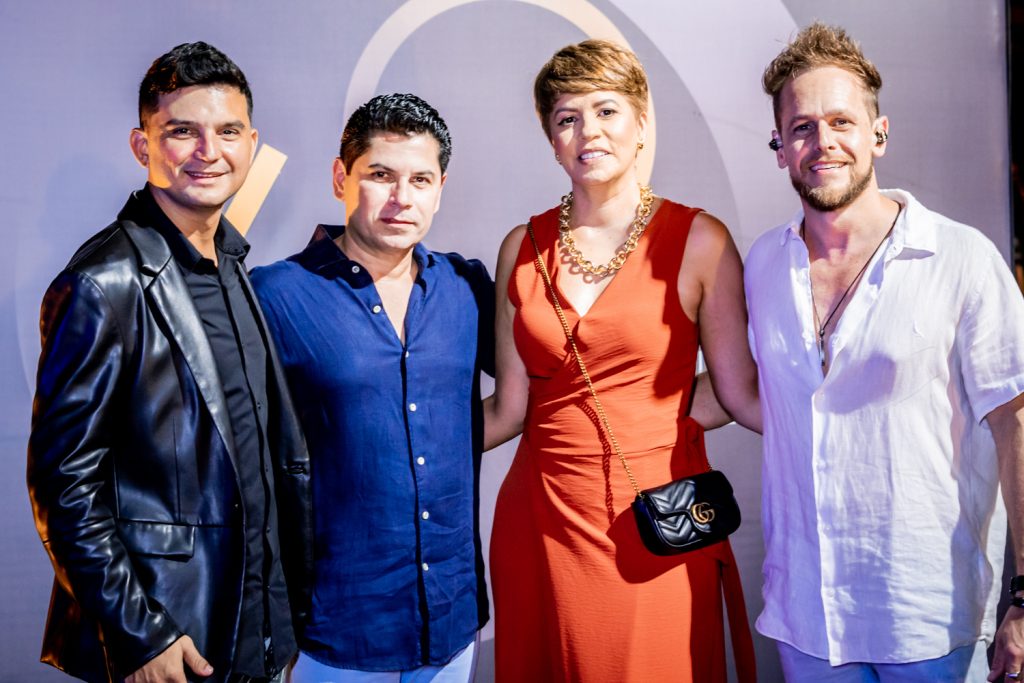 Paulo Rodrigo, Pompeu Vasconcelos, Tati Cordeiro E Thiago Camargo (2)