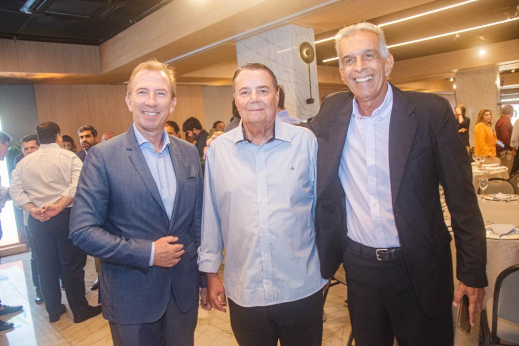 Philippe Godefroit, Dionisio Barssi E Airton Cabral