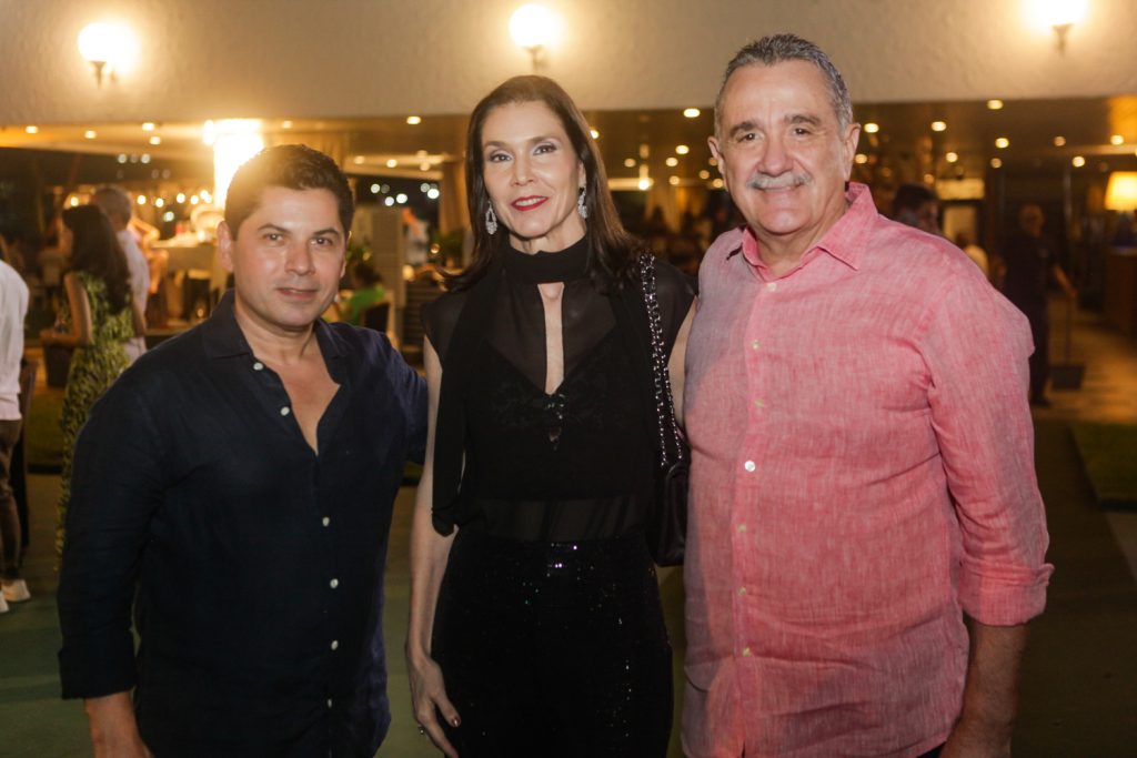 Pompeu Vasconcelos, Glaucia E Bismarck Maia