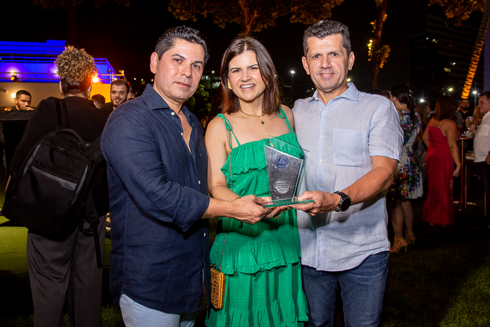 Pompeu Vasconcelos, Ticiana Brígido E Erick Vasconcelos (2)