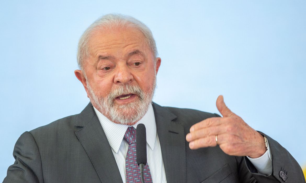 Lula vai à Bahia lançar plataforma de orçamento participativo