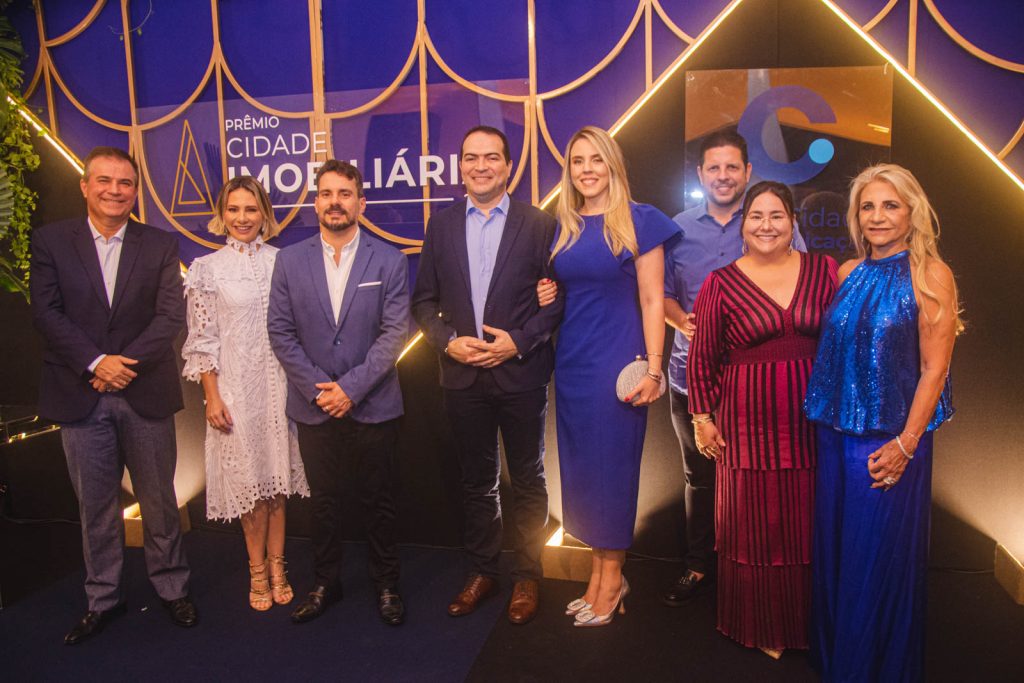 Ricardo Bezerra, Gaida Dias, Miguel Dias Filho, Marcelo Paz, Jade Romero, Homero Silva, Mayara Silva e Rosângela Dias