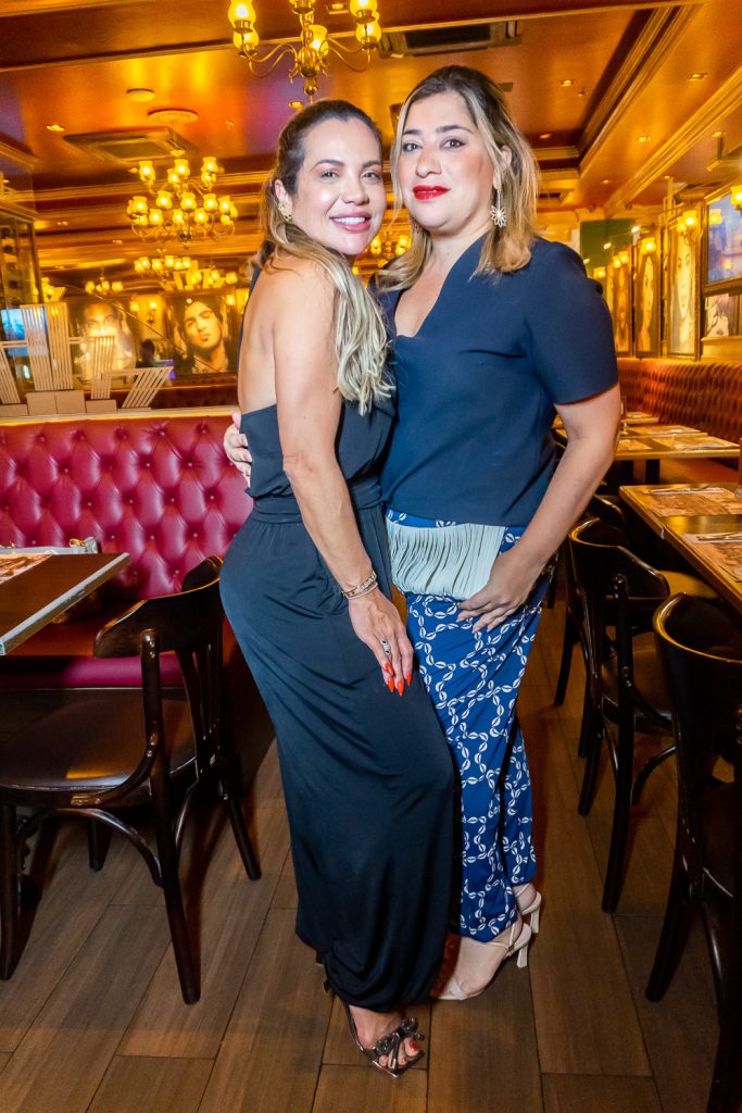 Risangela Lima E Manu Romcy