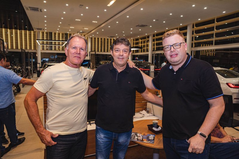 Motorrad - BMW Haus Motors Fortaleza realiza o lançamento da mais nova e potente moto S1000 RR