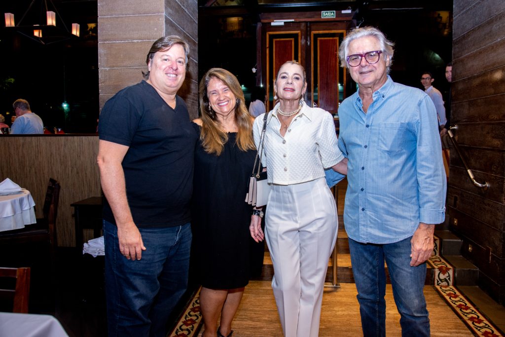 Rodrigo E Safira Moreira, Izabel E Osler Machado