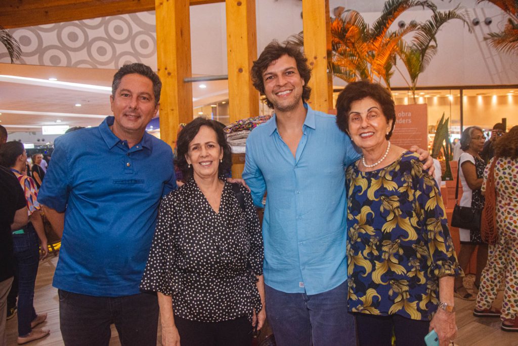 Rodrigo Jereissati, Neuma Figueiredo, Valter Costa Lima E Salete Jereissati