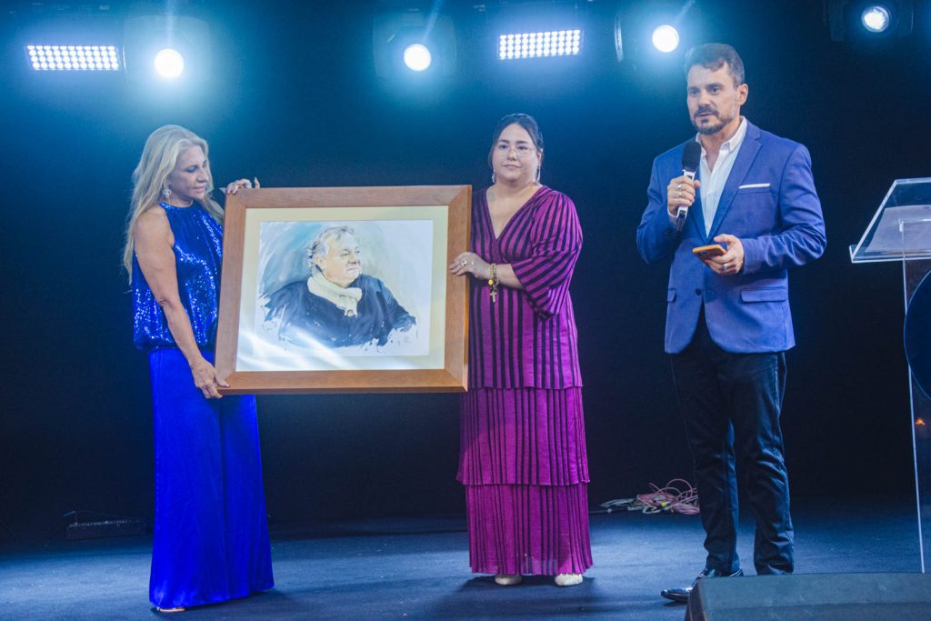 Rosângela Dias, Mayara Silva e Miguel Dias Filho