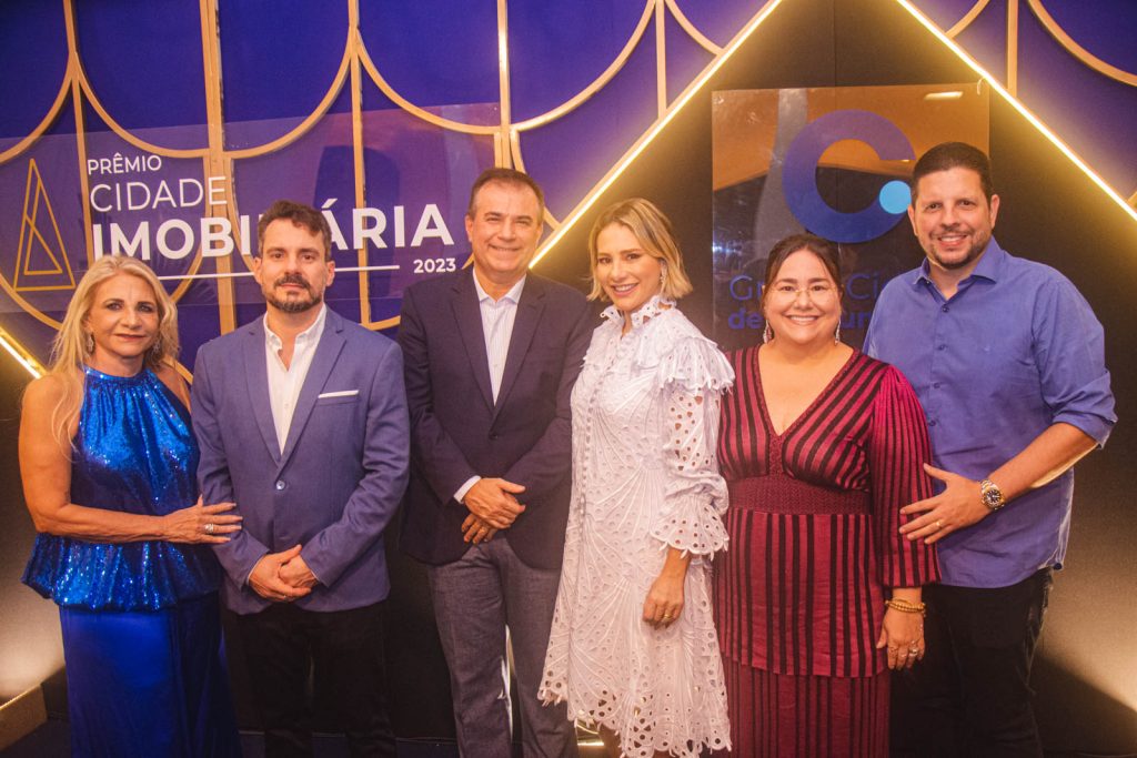 Rosângela Dias, Miguel Dias Filho, Ricardo Bezerra, Gaida Dias, Mayara Silva e Homero Silva