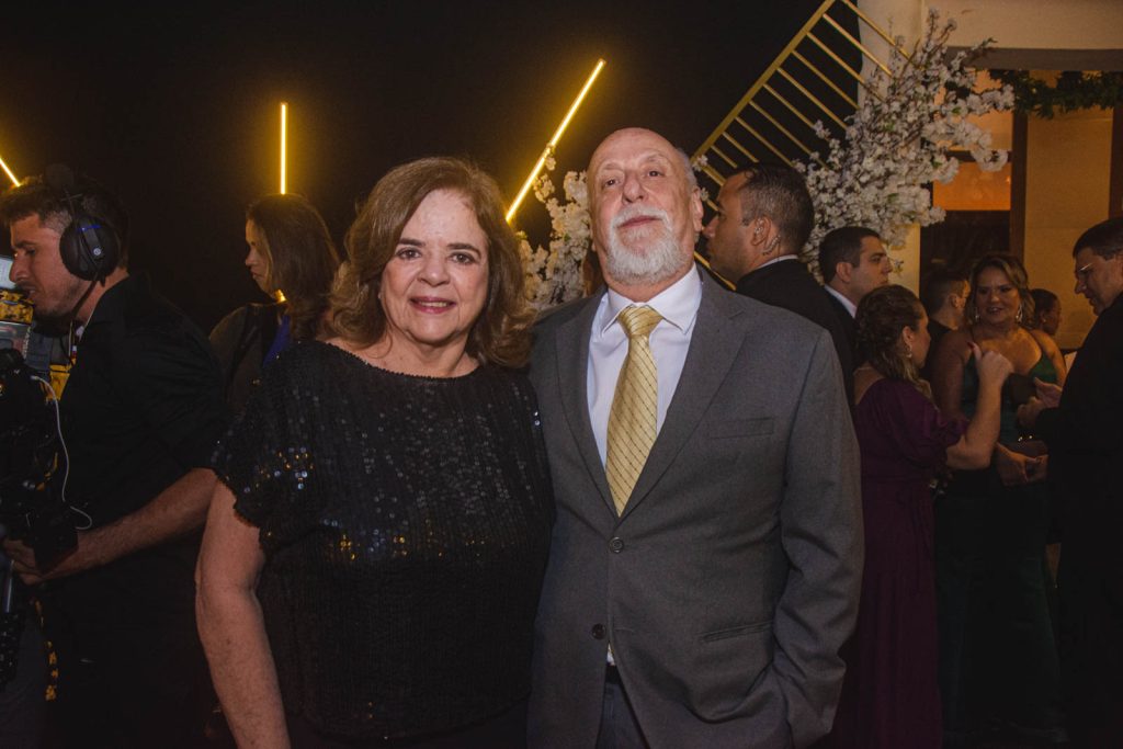 Roseane Medeiros E Joao Medeiros