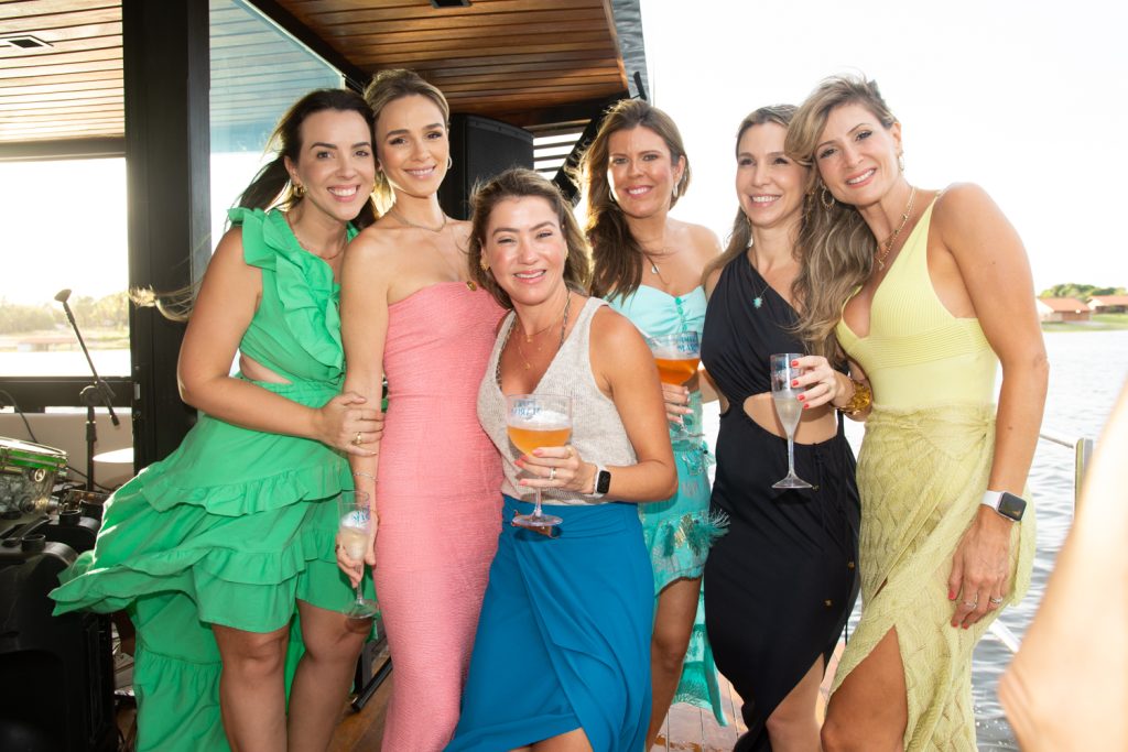 Sabrina Lima, Tassia Ferreira, Roberta Montezuma, Marina Albuquerque, Paula Ferreira E Bianca Bonorandi (1)