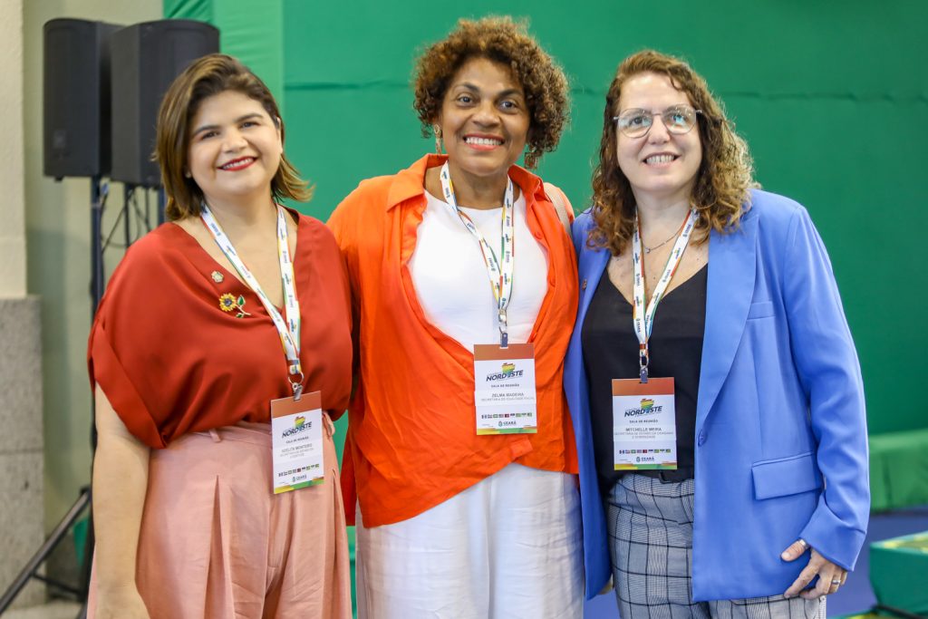 Secretarias Adelita Monteiro, Zeuma Madeira E Mitchelle Meira