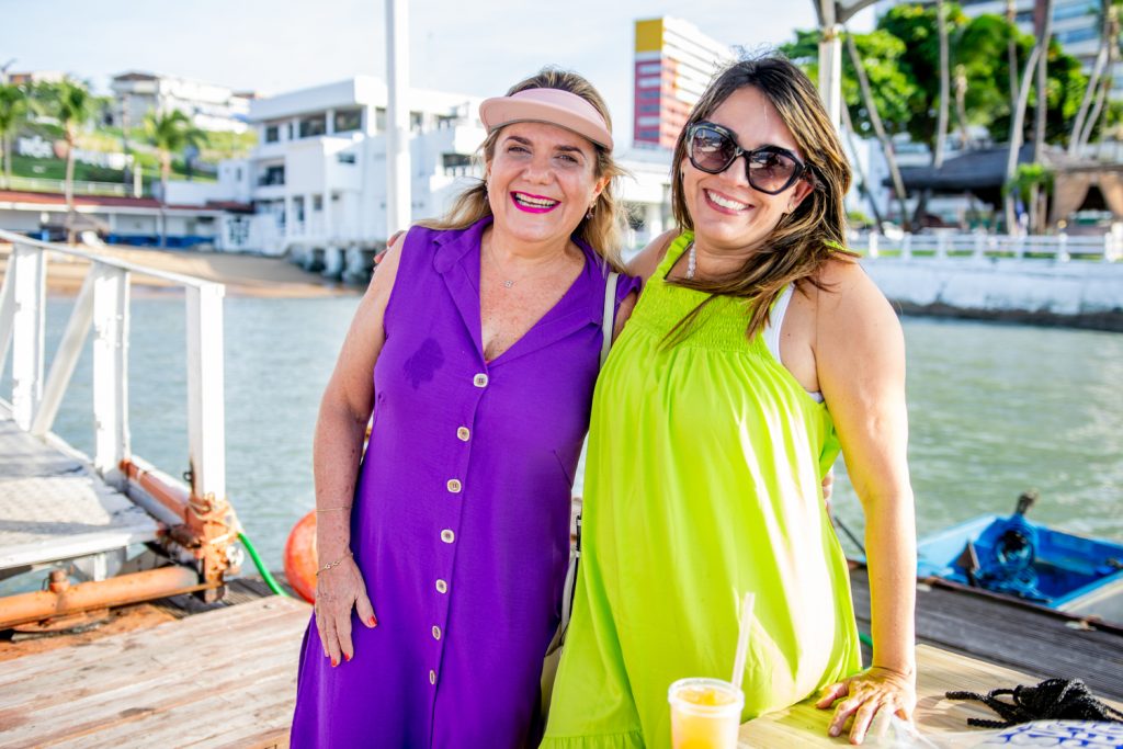 Silvania Albuquerque E Aguiara Aguiar